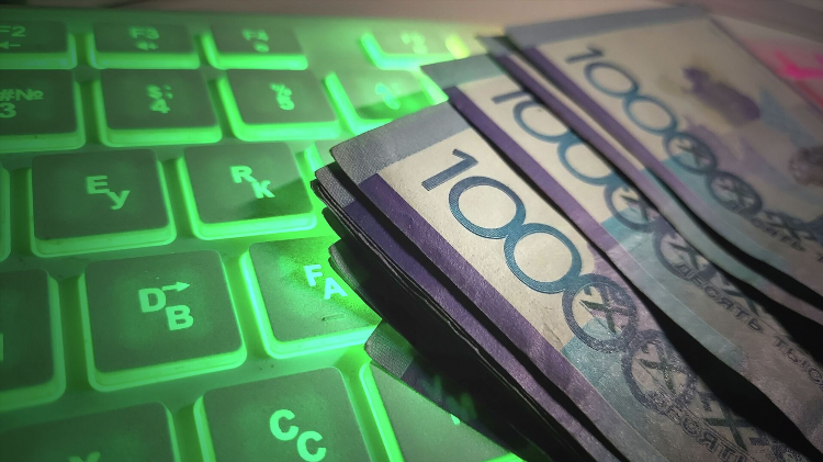 Как заработать деньги в интернете без обмана